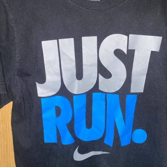 Nike Black Regular Fit T-Shirt - Picture 4 of 4